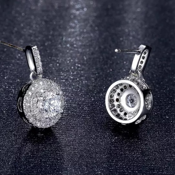 Silver plated CZ earrings - Picture 4 of 6